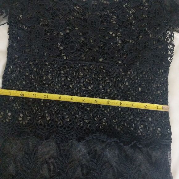 Crystal K Lace Top - Picture 9 of 9